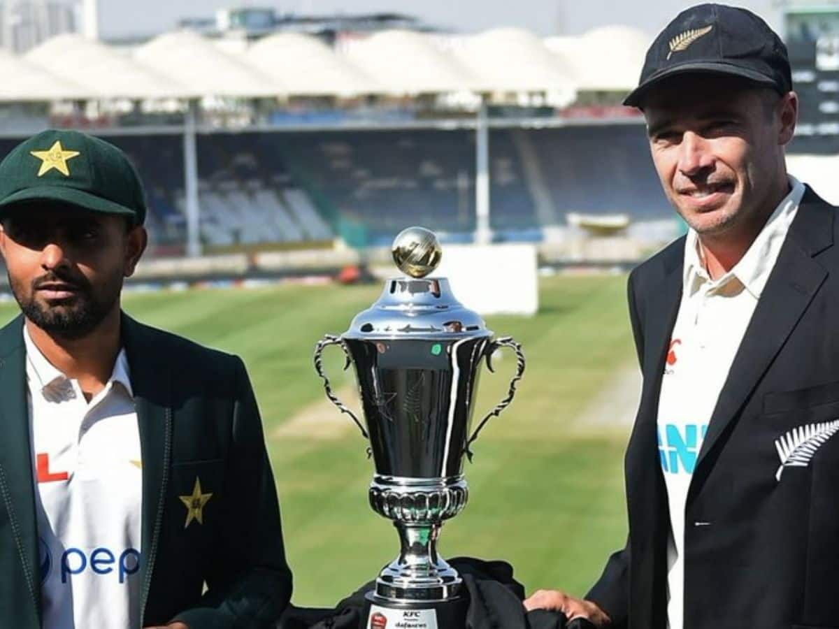 LIVE Pakistan vs New Zealand, 1st Test Karachi Score: Ajaz Removes Shafique Early